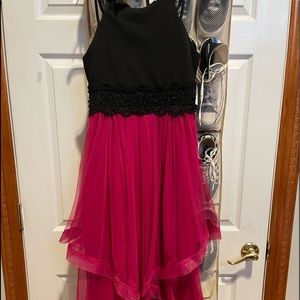 Girls formal black and pink gown. Perfect condition, worn once for a wedding